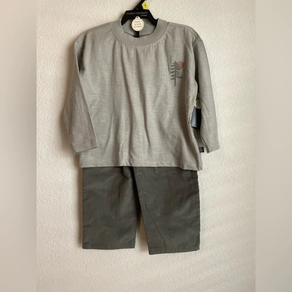 Modern Moments Cozy Gray Kids Matching Set with Tree Design size 3T-NWT